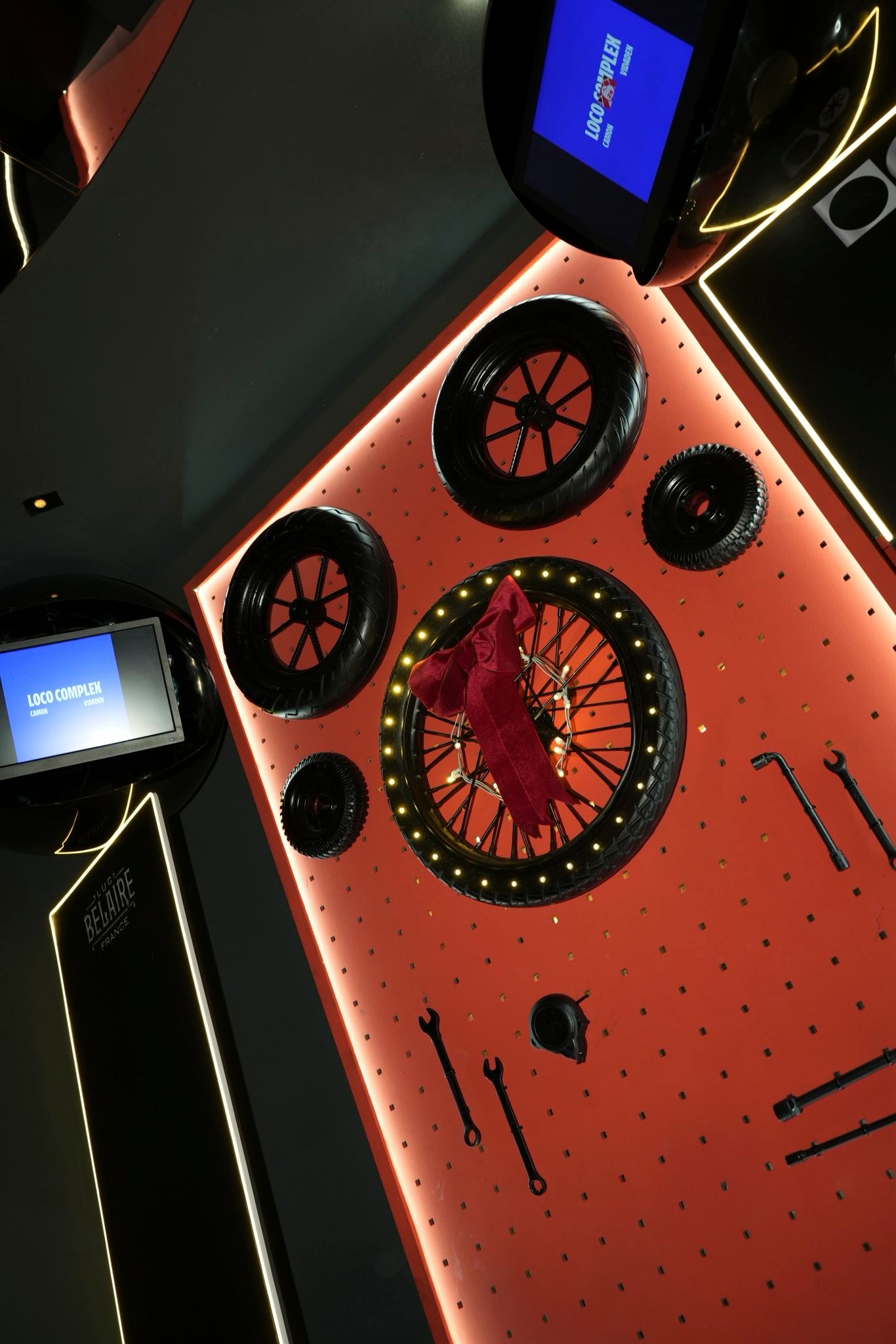 LOCO Complex space 12