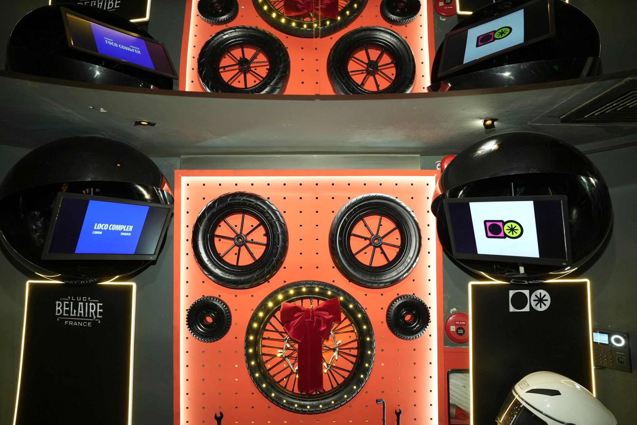 LOCO Complex space 13